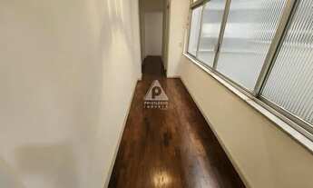 Imagem 2: Apartamento para venda tem 146 metros quadrados com 3 quartos em Tijuca - Rio de Janeiro