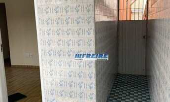 Imagem 2: Casa com 2 dormitórios à venda, 180 m² por R$ 660.000,00 - Santa Maria - São Caetano do Su