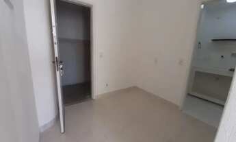 Imagem 7: FRENTE SOL DA MANHÃ VISTA LIVRE CLARO AREJADO E VENTILADO