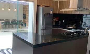 Imagem: Casa de condomínio térrea para venda possui