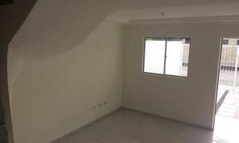 Imagem 7: Casa Duplex 2 qts, frente para rua, ao lado de uma galeria com 06 lojas, por R$ 179.000