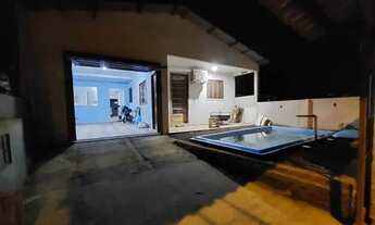 Imagem 2: Casa com piscina,troco por chácara