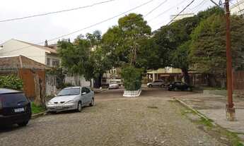 Imagem 4: PORTO ALEGRE - Casa Padrão - Floresta