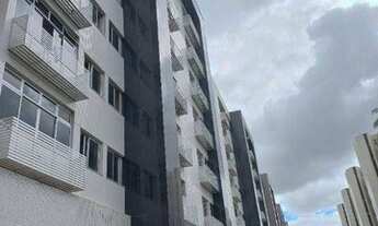 Imagem 2: Apartamento com 1 dormitório para alugar, 37 m² por R$ 2.641,32/mês - Asa Norte - Brasília