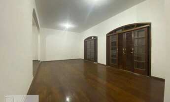 Imagem: Casa 6 Dormitórios 1 Suíte para alugar