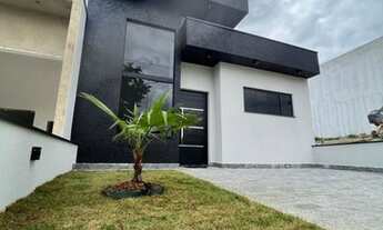 Imagem: Casa a venda com 3 dormitórios, sendo uma