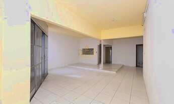 Imagem 2: CURITIBA - Casa Comercial - Centro