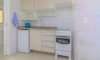 Imagem 2: Aluguel - Kitnet/Studio - Todo Mobiliado - Excelente Localização - Alto da Glória - Curiti