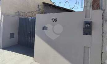 Imagem: Casa à venda no Antenor Garcia