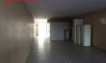 Imagem 2: Casa 250 m² - 3 dormitórios com suíte, 9 vagas, quintal com churrasqueira