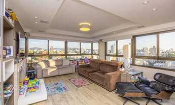 Imagem 2: Apartamento para venda tem 125 metros quadrados com 3 quartos em Petrópolis - Porto Alegre