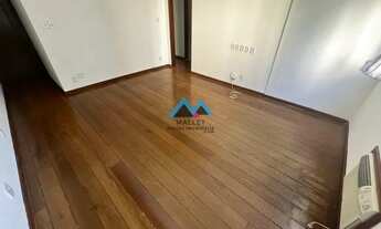 Imagem 4: Lindo apartamento de 2 quartos, sendo 1 suíte, 77 m ², todo reformado, para alugar na Tiju