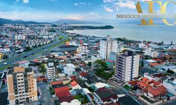 Imagem 2: Apartamento à Venda no bairro Barreiros em São José/SC - 2 Dormitórios, 1 Suíte, 2 Banheir