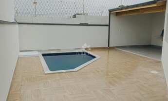 Imagem 3: Sobrado com Piscina, 3 quartos, sendo 3 Suítes em Condomínio Residencial Olívio Franceschi