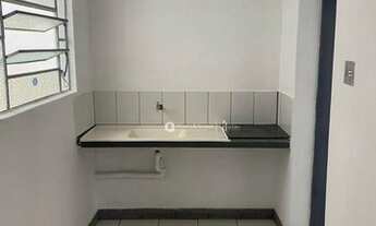 Imagem 3: Casa com 1 quarto para alugar, 37 m² por R$ 550/mês - Nossa Senhora das Graças - Juiz de F