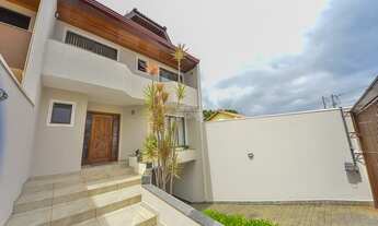 Imagem 2: Sobrado para venda possui 260 metros quadrados com 2 quartos