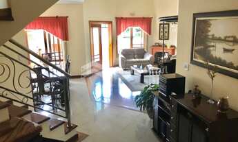 Imagem 2: Excelente Sobrado no Condomínio Aruã - aceita financiamento bancário e estuda permuta parc