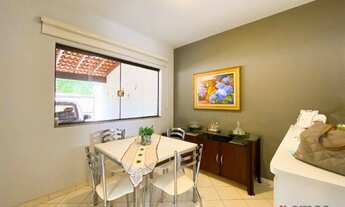 Imagem 3: Casa com 4 dormitórios, sendo 01 suíte à venda, no bairro Vila Santista - Atibaia/SP - CA4