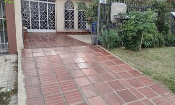 Imagem 2: CASACURITIBA Casa com 3 dormitórios