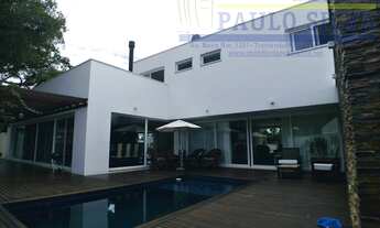 Imagem 4: Belíssima casa em condomínio fechado, 3 suítes, dependência, piscina, 2 terrenos. R$-2.200