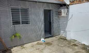 Imagem 3: Casa com 2 quartos - próximo a Praça da Varzea, UFPE
