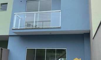 Imagem: Sobrado para venda tem 119 m² com 3 quartos