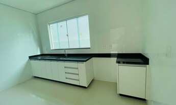 Imagem 3: Casa térrea para venda com 3 suítes e espaço gourmet no Condomínio Village das Américas