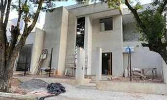 Imagem: CASA COM HIDROMASSAGEM