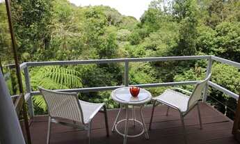 Imagem 4: Imóvel à Venda Com Duas Suítes e Totalmente Integrado à Natureza