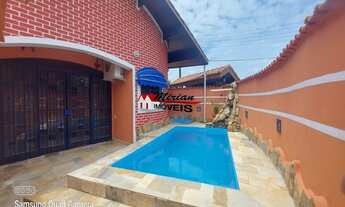 Imagem: Casa a venda em bairro residencial a 520