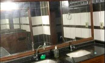 Imagem 7: Casa de 210m2, 2pav, 5/5 sendo 2 suítes master com closet - CA0159WG