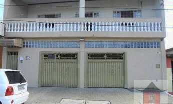 Imagem: Lindo Sobrado com estrutura para Ac