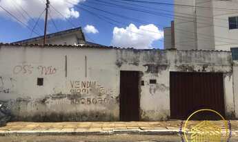 Imagem: Casa Somente a Vista, Localizada no setor