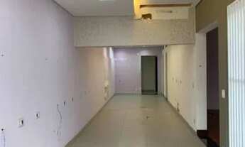 Imagem 4: Salão para alugar - Nova Petrópolis, 160 m² divididos em 3 salas, recepção, 3 banheiros e