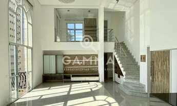 Imagem 2: Incrível cobertura com pé direito alto e vista aberta