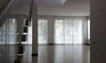 Imagem 6: Aluga-se sobrado com 04 suítes no Condomínio Florais Cuiabá