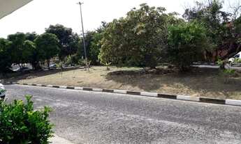 Imagem 2: VENDO CASA DUPLEX EM VILAS DO ATLANTICO 4/4 SENDO 02 COM SUÍTES R$ 1.100.000,00!!