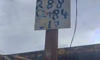 Imagem 2: Casa antiga, lote bem localizado