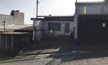 Imagem 2: Casa com 3 quartos e garagem perto do Aeroporto de Congonhas, em São Paulo