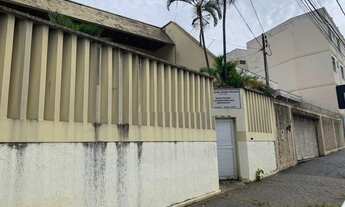 Imagem 2: Casa para aluguel com 680 metros quadrados com 3 quartos em Martins - Uberlândia - MG