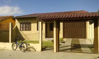 Imagem: CANOAS - Casa Padrão - Niterói