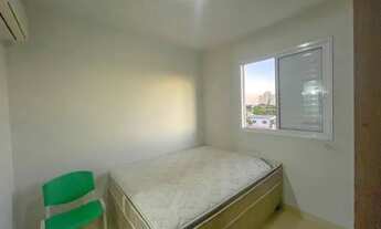 Imagem 5: Apartamento mobiliado para locação. Possui 2 quartos com ares condicionados, se