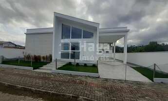 Imagem: Casa à venda no bairro Guabiruba Sul em