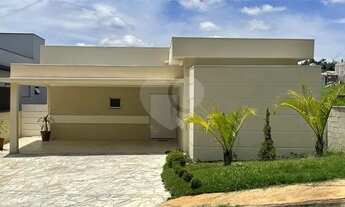 Imagem 7: Linda casa em condomínio super tranquilo e aconchegante