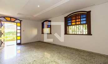 Imagem 7: Casa para Aluguel - São Luíz, 5 Quartos, 371 m2