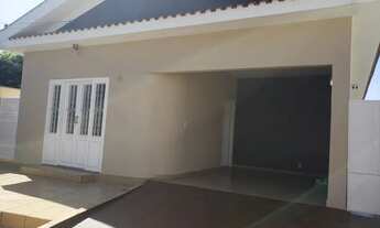 Imagem 2: Térrea para aluguel possui 100 metros quadrados com 3 quartos