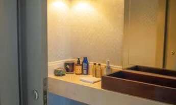 Imagem 3: Apartamento para aluguel e venda possui 223 m2 com 3 suites