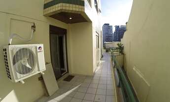 Imagem 3: Enorme apartamento com terraço gigante de 3D modificado pra 2S mais lavabo todo reformado