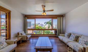 Imagem 3: Apartamento clássico no bairro Rio Branco, 3 dormitórios, 1 suíte com closet e 2 vagas sep