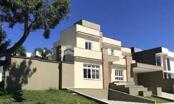 Imagem 2: Sobrado alto padrão no Condomínio Aruã - Aceita permuta e Financiamento